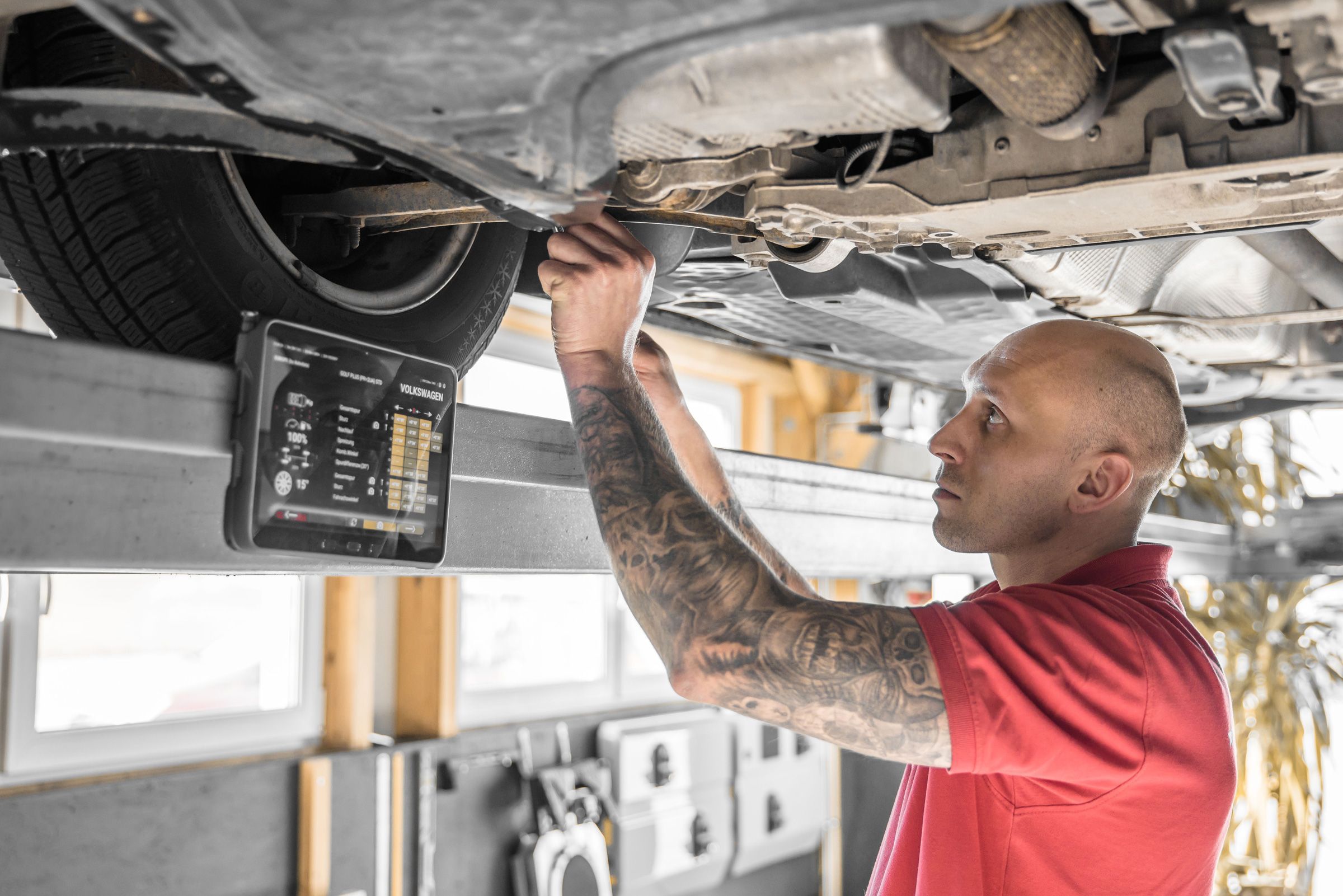 Arbeiten unter dem Auto
